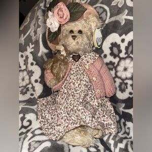 Bearington Collection Limited Daisy and Belle with Tags